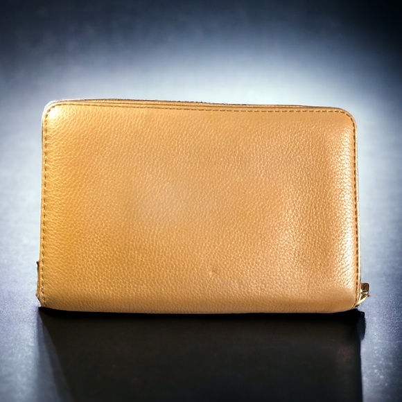 Michael Kors Two Compartment  Leather Wallet - Picture 2 of 7
